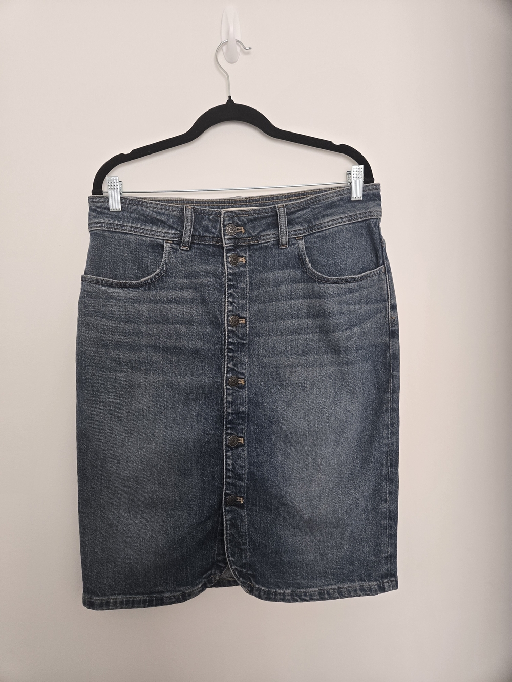 Madewell Blue Button-Front Denim Skirt‎